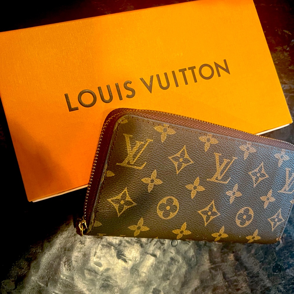 Designer inspired Women’s Wallet Replica 🔥FLASH SALE 🔥 BOX INCLUDED